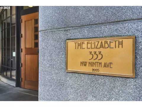 333 NW 9th Ave #605, Portland, OR 97209