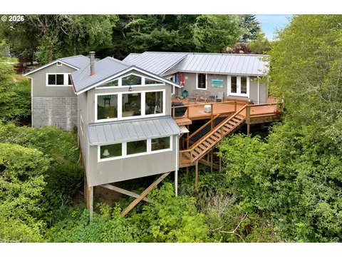 Other - 6027 View Loop, Florence, OR 97439 photo 4 of 4