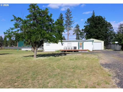 306 S Mary B Rd, Tygh Valley, OR 97063