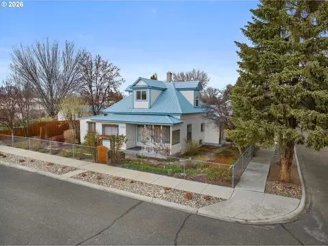 1206 Broadway St, Baker City, OR 97814