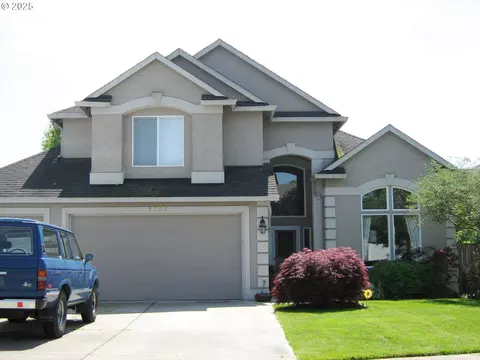 2705 NW 142nd Cir, Vancouver, WA 98685
