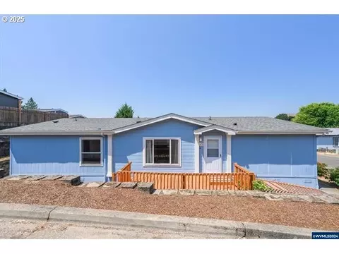 2155 Robins Ln SE #43, Salem, OR 97306