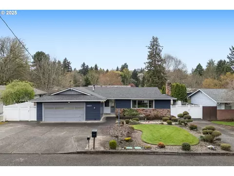 15657 SE Creswain Ave, Milwaukie, OR 97267