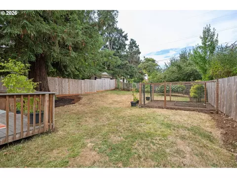 Exterior - 2936 Olive St, Eugene, OR 97405 photo 13 of 13