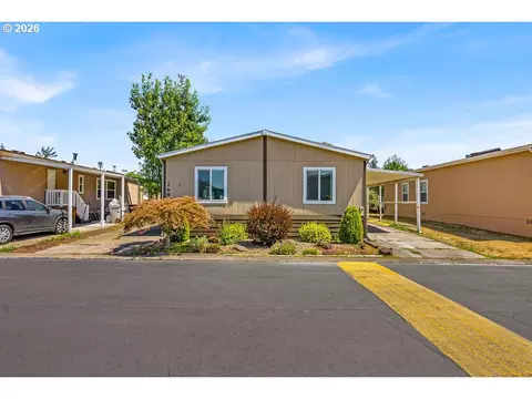 12450 SW Fischer Rd #268, Portland, OR 97224