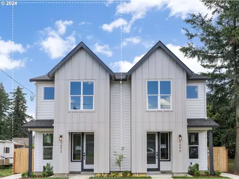 5692 SE Knapp St #A, Portland, OR 97206
