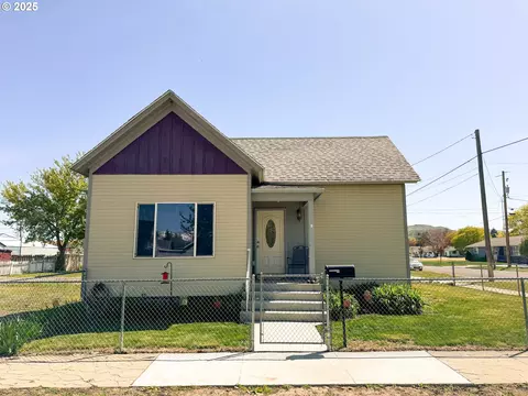 2004 7th St, Baker City, OR 97814