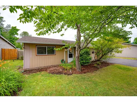 820 E 35th Ave, Eugene, OR 97405 photo 44