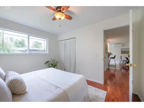 820 E 35th Ave, Eugene, OR 97405 photo 17
