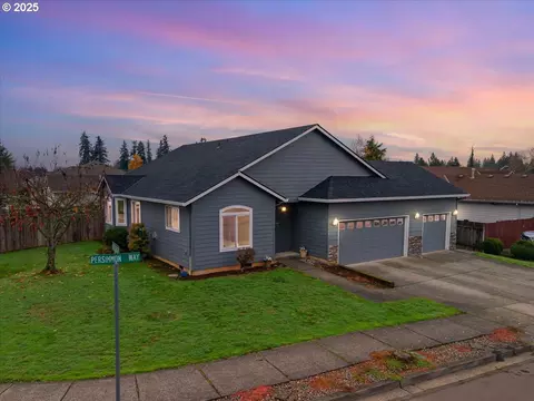 15083 Persimmon Way, Oregon City, OR 97045