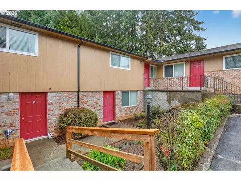 Exterior - 18010 SE Langensand Rd, Sandy, OR 97055 photo 2 of 12