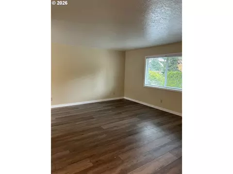 Living - 18010 SE Langensand Rd, Sandy, OR 97055 photo 1 of 3