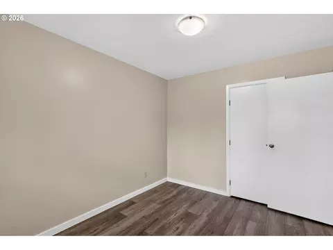 Bedroom - 18010 SE Langensand Rd, Sandy, OR 97055 photo 8 of 8