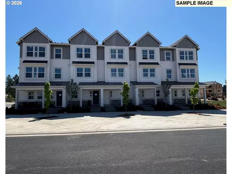 932 SW Lockley Ter, Beaverton, OR 97003