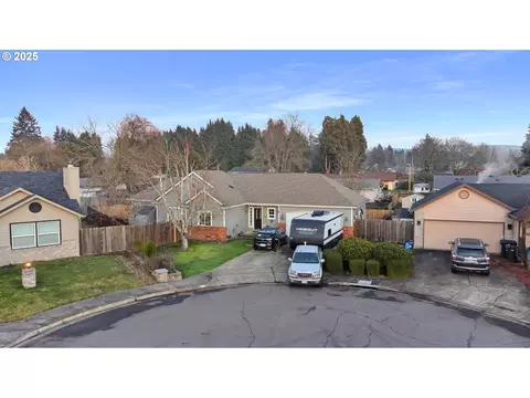 4677 Calumet Way, Eugene, OR 97404