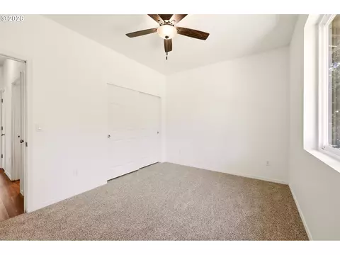 Bedroom - 11855 SE Jed Ct, Sandy, OR 97055 photo 6 of 6
