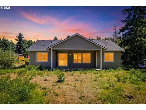 Exterior - 11855 SE Jed Ct, Sandy, OR 97055 photo 2 of 12