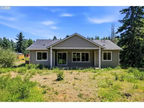 Exterior - 11855 SE Jed Ct, Sandy, OR 97055 photo 9 of 12