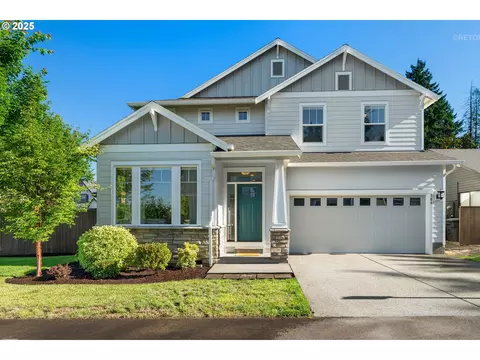 704 SE 47th Ave, Hillsboro, OR 97123