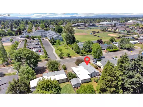 View/Area - 1425 Taney St, Eugene, OR 97402 photo 4 of 4