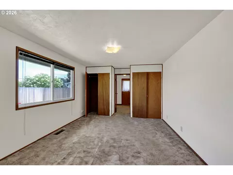 Bedroom - 1425 Taney St, Eugene, OR 97402 photo 1 of 3