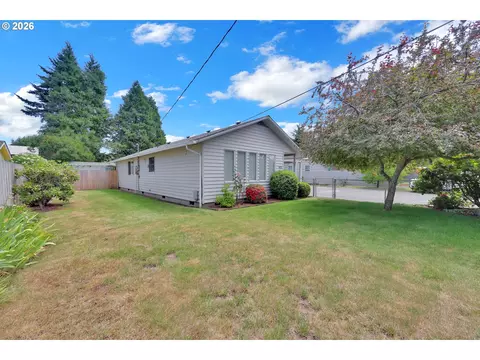 Exterior - 1425 Taney St, Eugene, OR 97402 photo 10 of 10