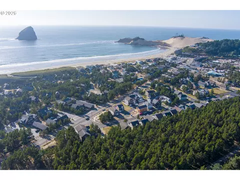 View/Area - dory pointe loop, Pacific City, OR 97135 photo 3 of 12