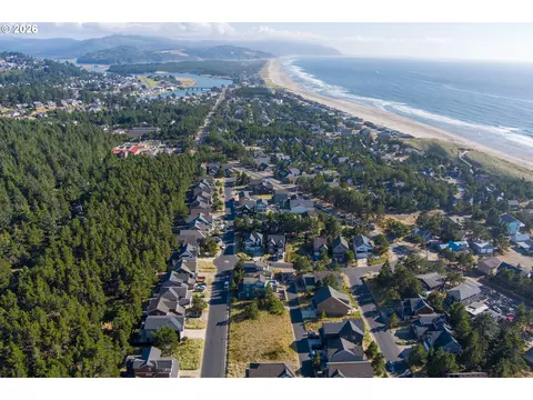 View/Area - dory pointe loop, Pacific City, OR 97135 photo 9 of 12