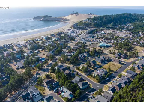 View/Area - dory pointe loop, Pacific City, OR 97135 photo 5 of 12