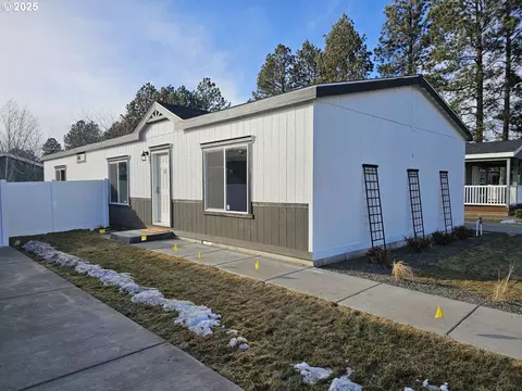3111 E Q Ave #2, La Grande, OR 97850