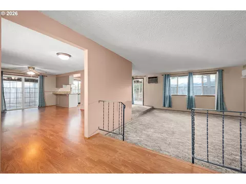 Living - 2215 Princeton Dr, Eugene, OR 97405 photo 1 of 11