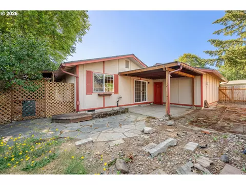 Exterior - 2215 Princeton Dr, Eugene, OR 97405 photo 10 of 13