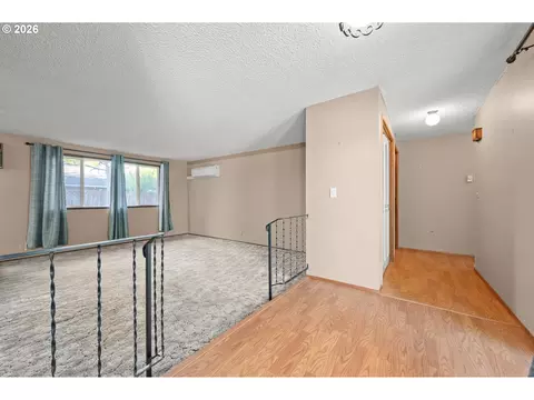 Living - 2215 Princeton Dr, Eugene, OR 97405 photo 11 of 11