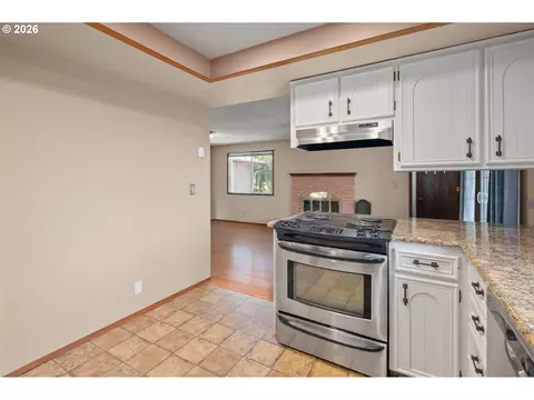 Kitchen - 2215 Princeton Dr, Eugene, OR 97405 photo 6 of 6