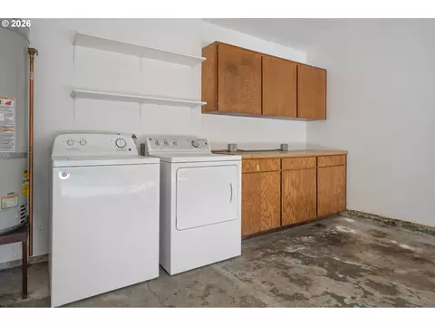 Other - 3003 NE Hale Ave, Gresham, OR 97030 photo 7 of 9