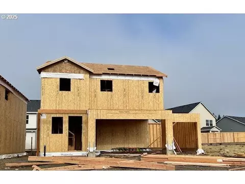 1575 N Young St, Lafayette, OR 97127