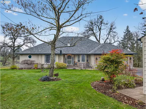 12345 S Fox Rd, Molalla, OR 97038