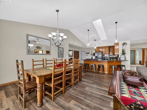 Dining - 12345 S Fox Rd, Molalla, OR 97038 photo 1 of 4
