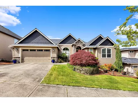 2211 NW Larkspur St, Camas, WA 98607