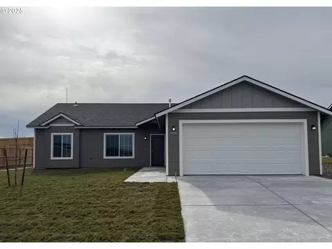 2986 Quail Ave, Umatilla, OR 97882