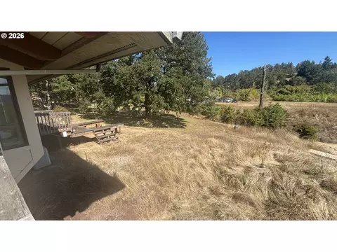 Exterior - 86635 Pine Grove Rd, Eugene, OR 97402 photo 2 of 3