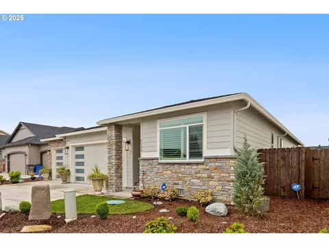 9134 NE 168th Ct, Vancouver, WA 98682