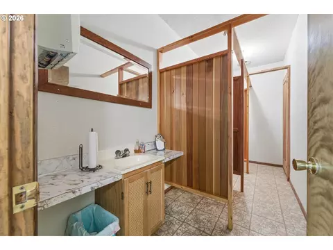 Bath - 407 E 2nd St, Rainier, OR 97048 photo 2 of 3