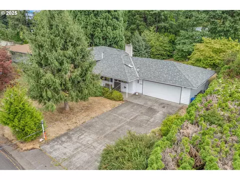11590 SE 60th Ave, Milwaukie, OR 97222