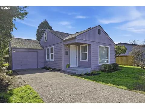 1501 E St, Springfield, OR 97477