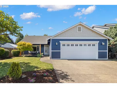1230 Homestead Pl, Molalla, OR 97038