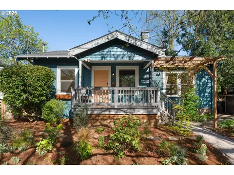 4618 NE 26th Ave, Portland, OR 97211