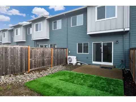 Exterior - 835 S 25th Ave, Cornelius, OR 97113 photo 4 of 4