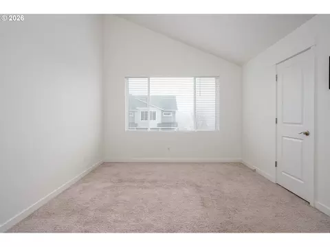 Bedroom - 835 S 25th Ave, Cornelius, OR 97113 photo 3 of 5