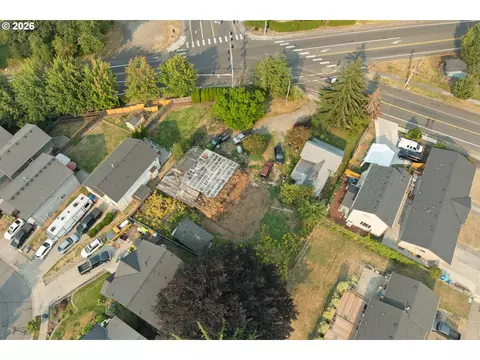 View/Area - 1949 SE Orient Dr, Gresham, OR 97080 photo 12 of 16